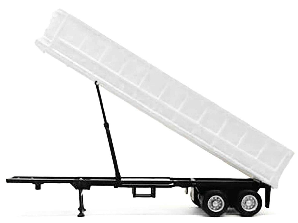 White 36ft gravel trailer plastic model by Miniature Motors, designed for HO scale model train accessories.