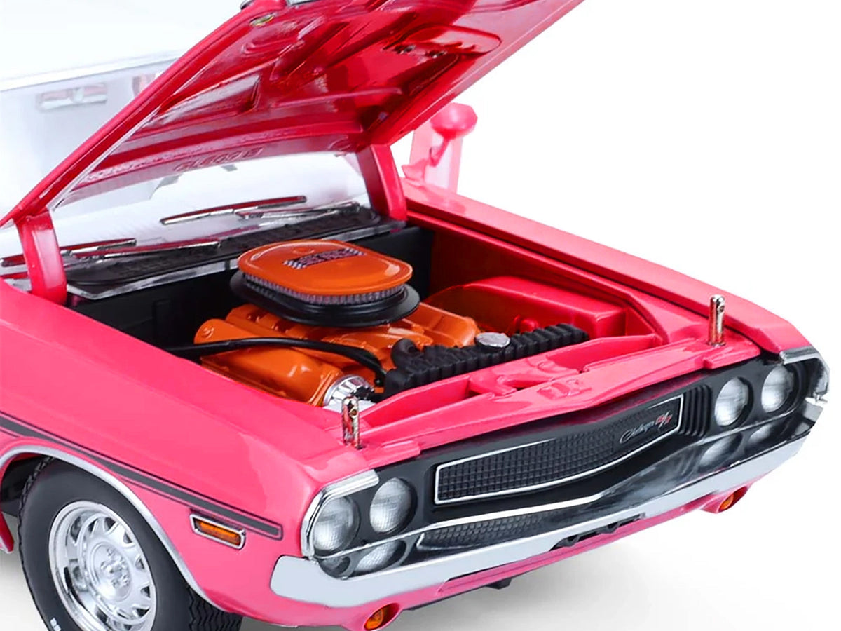 Miniature Motors 1/18 diecast Dodge Challenger R/T 440 Six Pack model in Panther Pink with black stripes, white top, and interior.