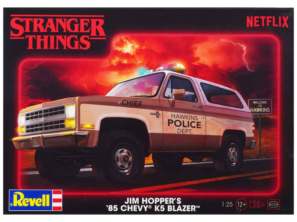 Miniature Motors Level 4 Jim Hopper 1985 Chevrolet K5 Blazer model kit from Stranger Things, 1/25 scale, unassembled plastic model.