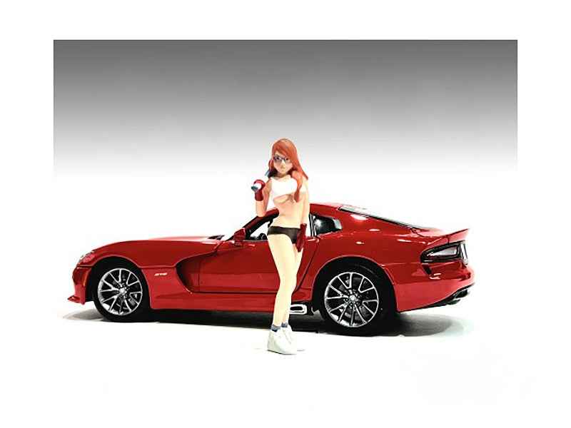 Miniature Motors Cosplay Girls Figure 6 for 1/24 scale model dioramas, detailed miniature figures for scale model displays.
