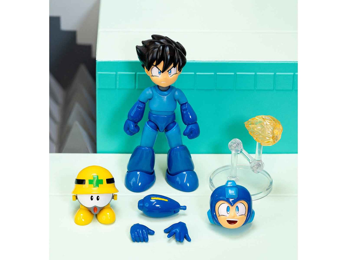 Mega Man 4.5-inch movable figure by Miniature Motors featuring accessories, an alternate head, and hands from the 1987 video game.