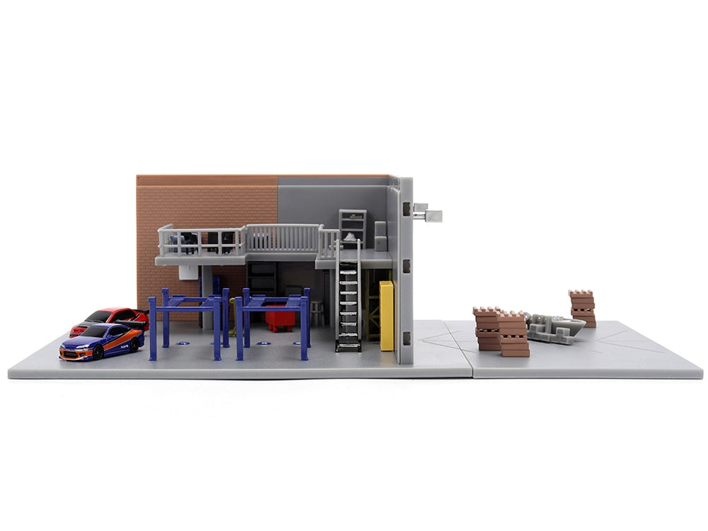 Miniature Motors "Fast & Furious" Han's Garage diorama with two cars and accessories, detailed 1/32 scale Nano Scene model by Jada