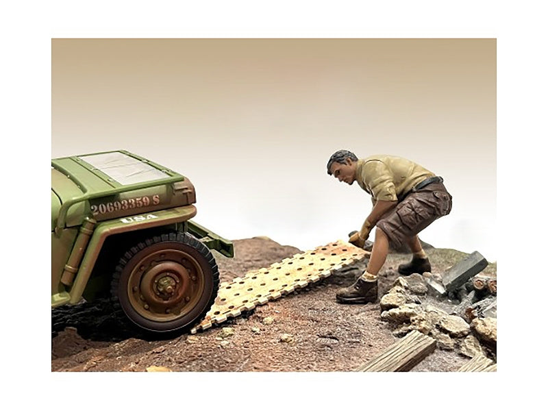 Miniature 4x4 mechanic figure with board accessory for 1/18 scale models by Miniature Motors, detailed American Diorama figure.