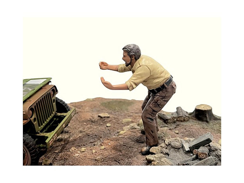 Miniature Motors 4x4 Mechanic figure for 1/18 scale models by American Diorama, detailed miniature figure in work attire.