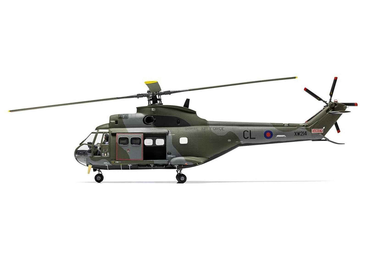 Miniature Motors Westland Puma HC.1 helicopter Level 2 model kit with two scheme options, 1/72 plastic military model.