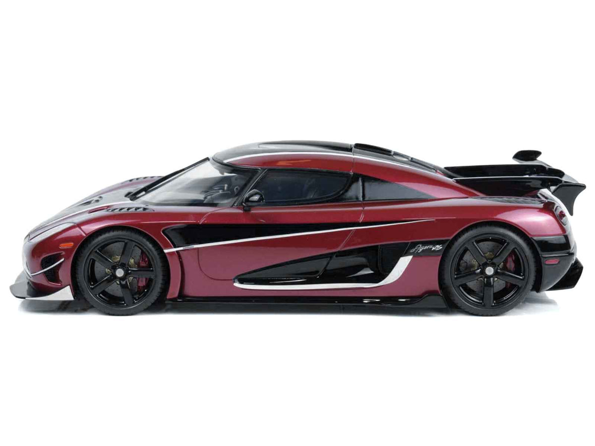 2017 Koenigsegg Agera RS model car in deep red metallic with black stripes, detailed 1/18 scale by GT Spirit