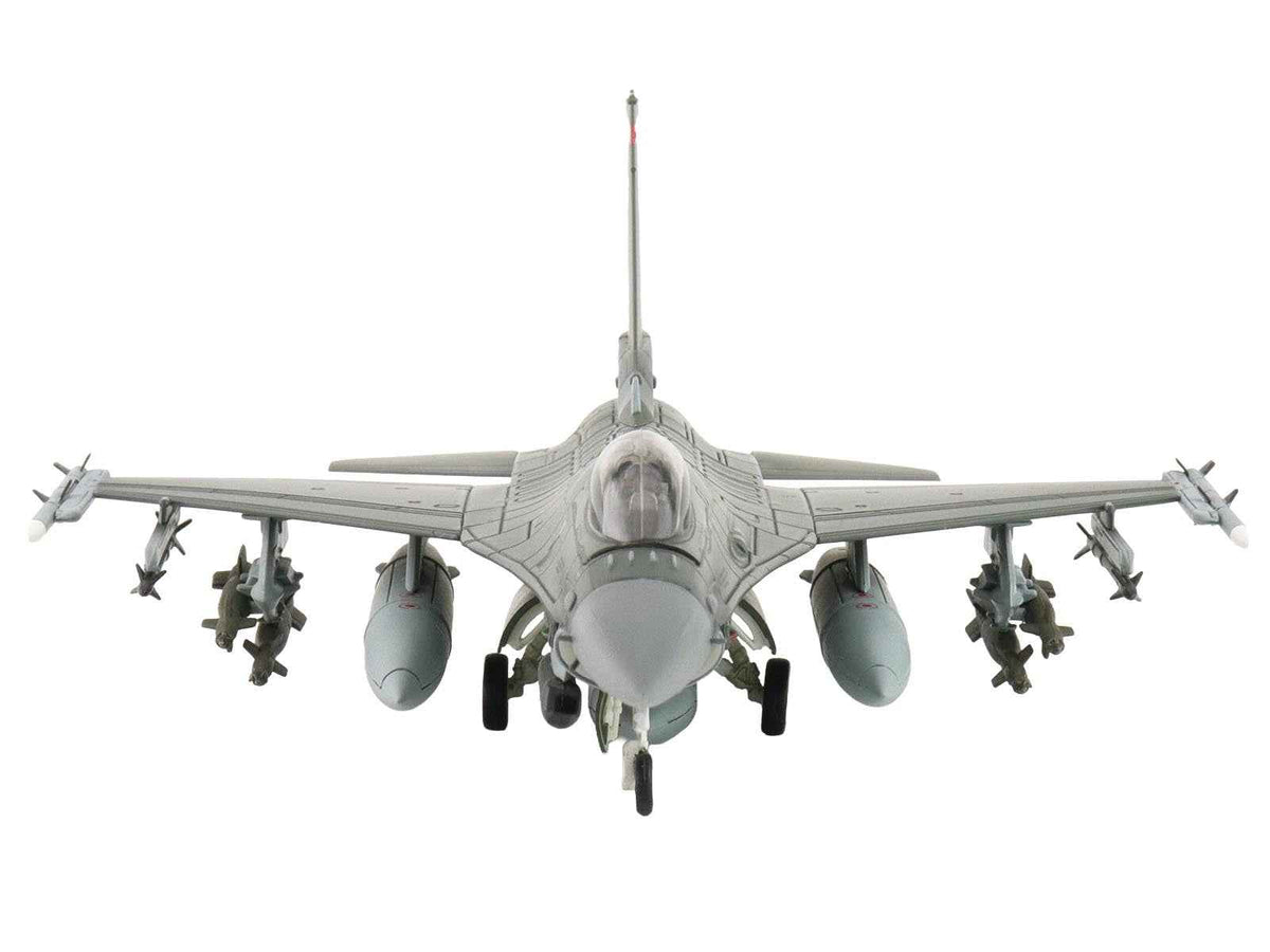 Miniature Motors F-16C Fighting Falcon model aircraft in 1/72 diecast, detailed United States Air Force fighter plane.