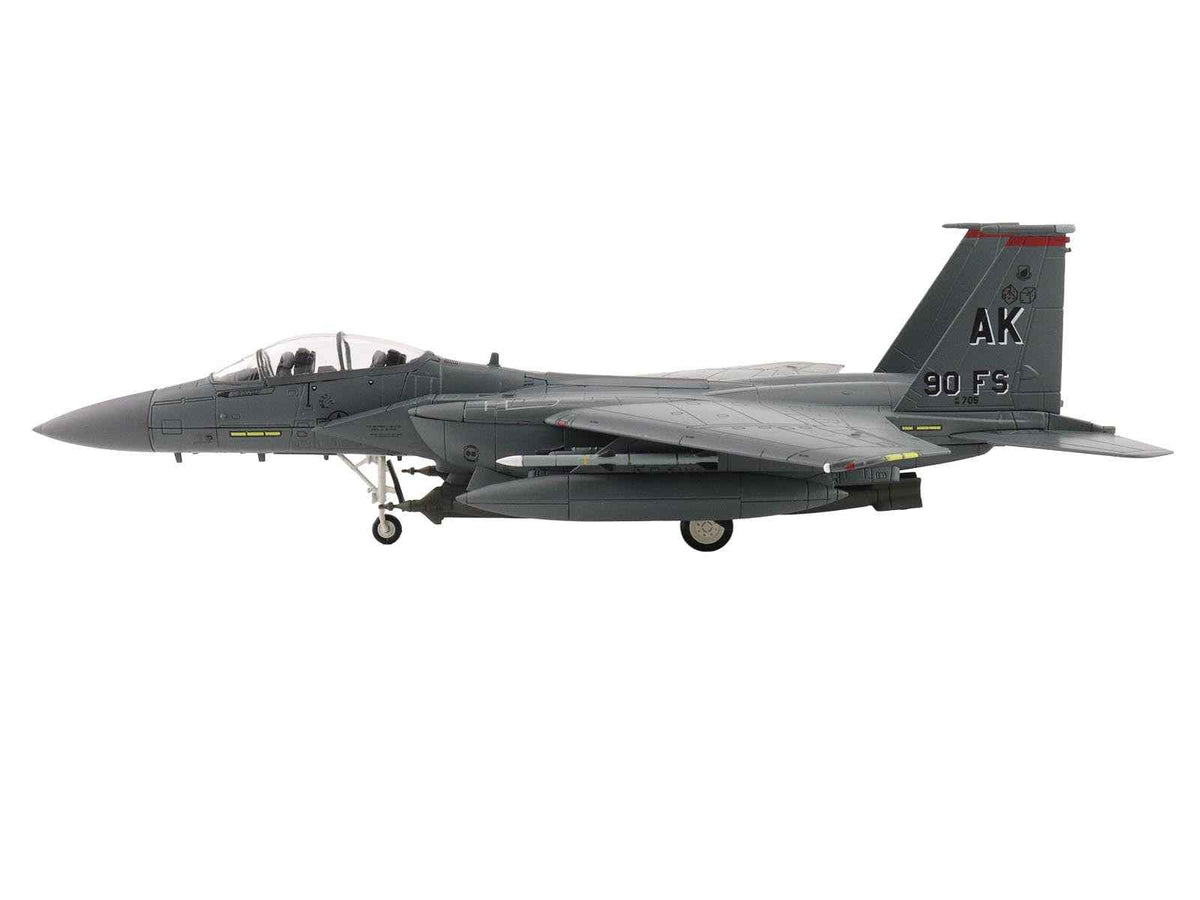 Miniature Motors 1/72 diecast model of McDonnell Douglas F-15E Strike Eagle fighter aircraft in USAF livery with detailed markings