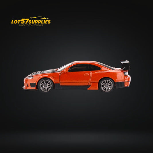 Mini-GT Nissan Silvia S15 D-MAX Metallic Orange 1:64 - Evergreen Kings