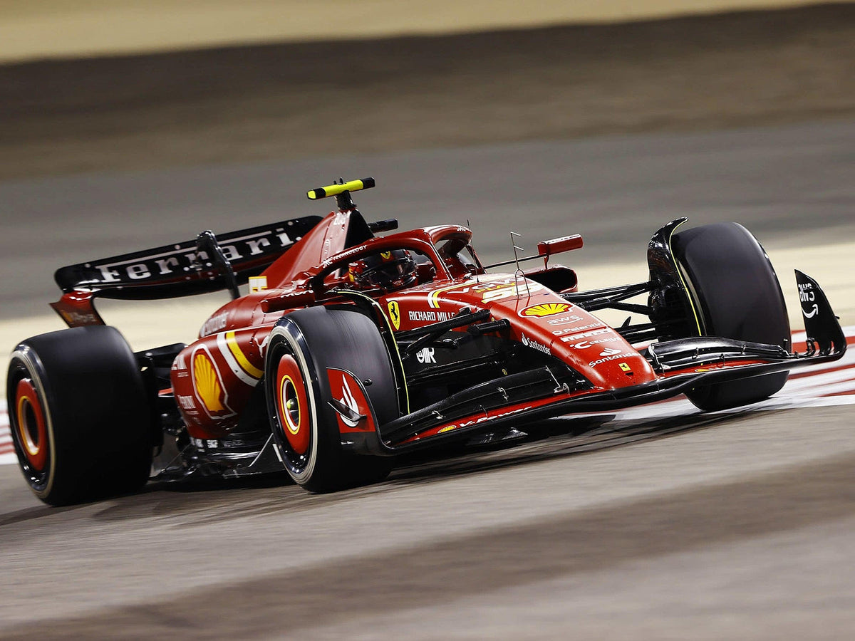 Miniature Motors Ferrari SF-24 #55 Carlos Sainz Formula One F1 model car with acrylic display case, 1/18 scale, Bahrain GP 2024