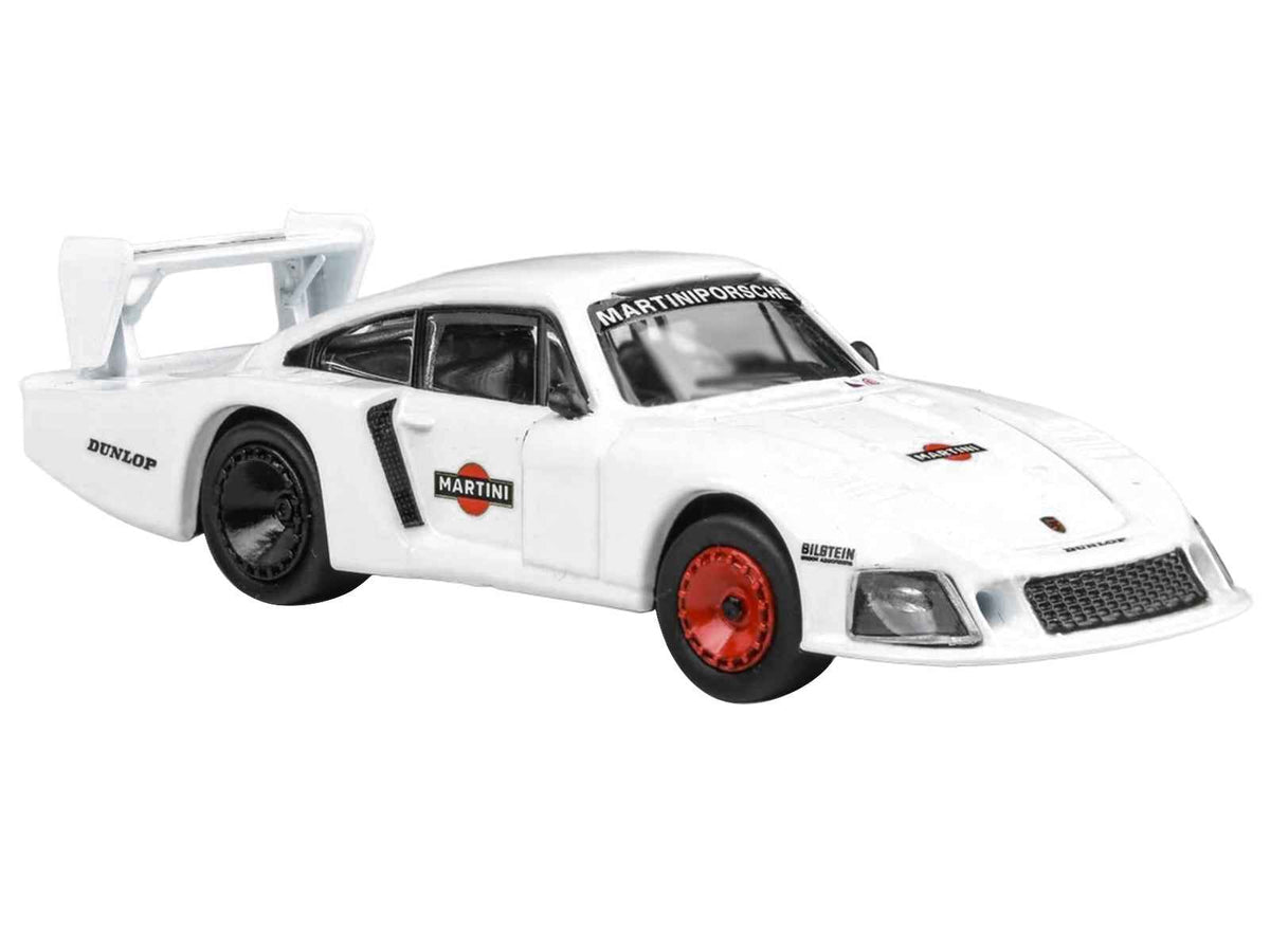 White Porsche 935/78 Moby Dick Martini Racing 1/64 diecast model car by Miniature Motors, detailed miniature collectible.