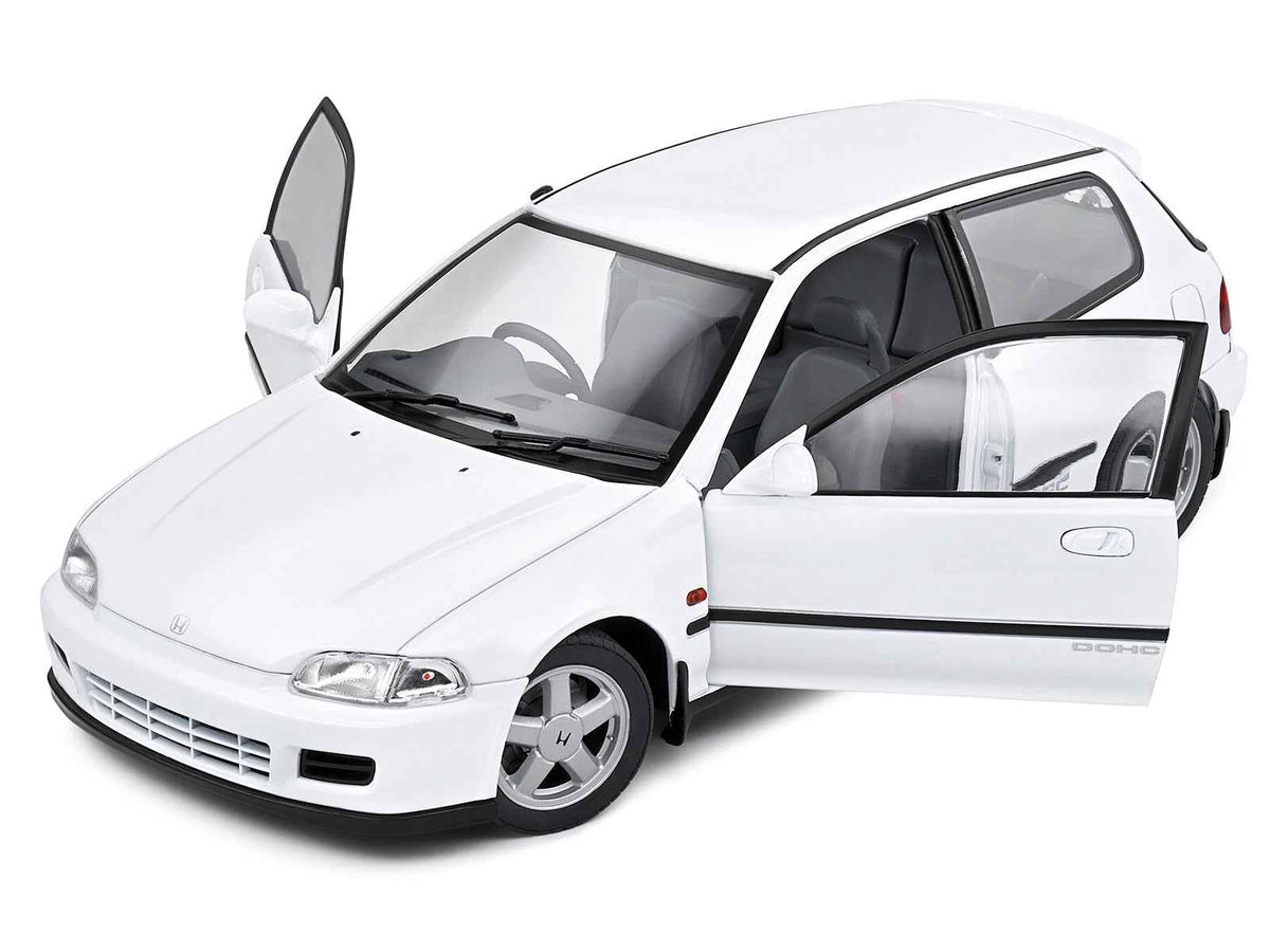 Frost white 1/18 scale diecast model of a 1991 Honda Civic EG6 RHD by Solido, detailed miniature Honda model car.