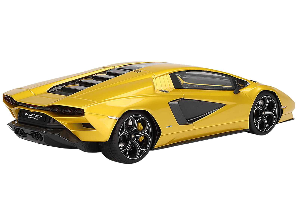 Miniature Lamborghini Countach LPI 800-4 model car in Giallo Orion Gold Metallic by Top Speed, detailed 1/18 scale Lamborghini model