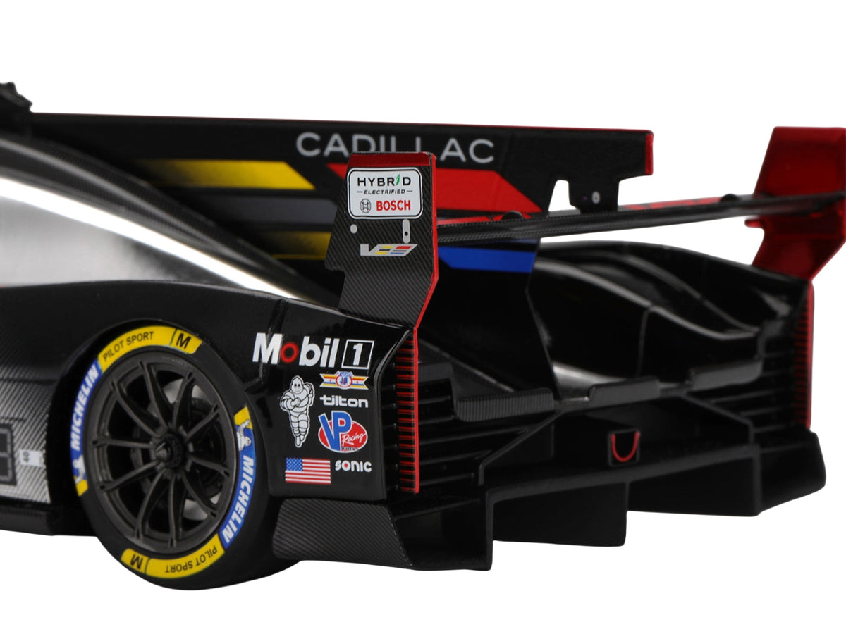 Miniature Cadillac V-Series.R #40 IMSA race car model by Miniature Motors, featuring drivers Deletraz, Kobayashi, and Taylor from Top Speed.