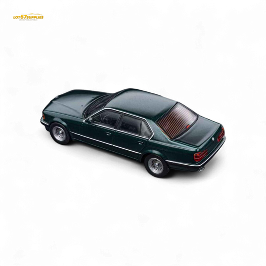 (Pre-Order) DCM BMW E32 7-Series Sedan Oxford Metallic Green 1:64 - Evergreen Kings