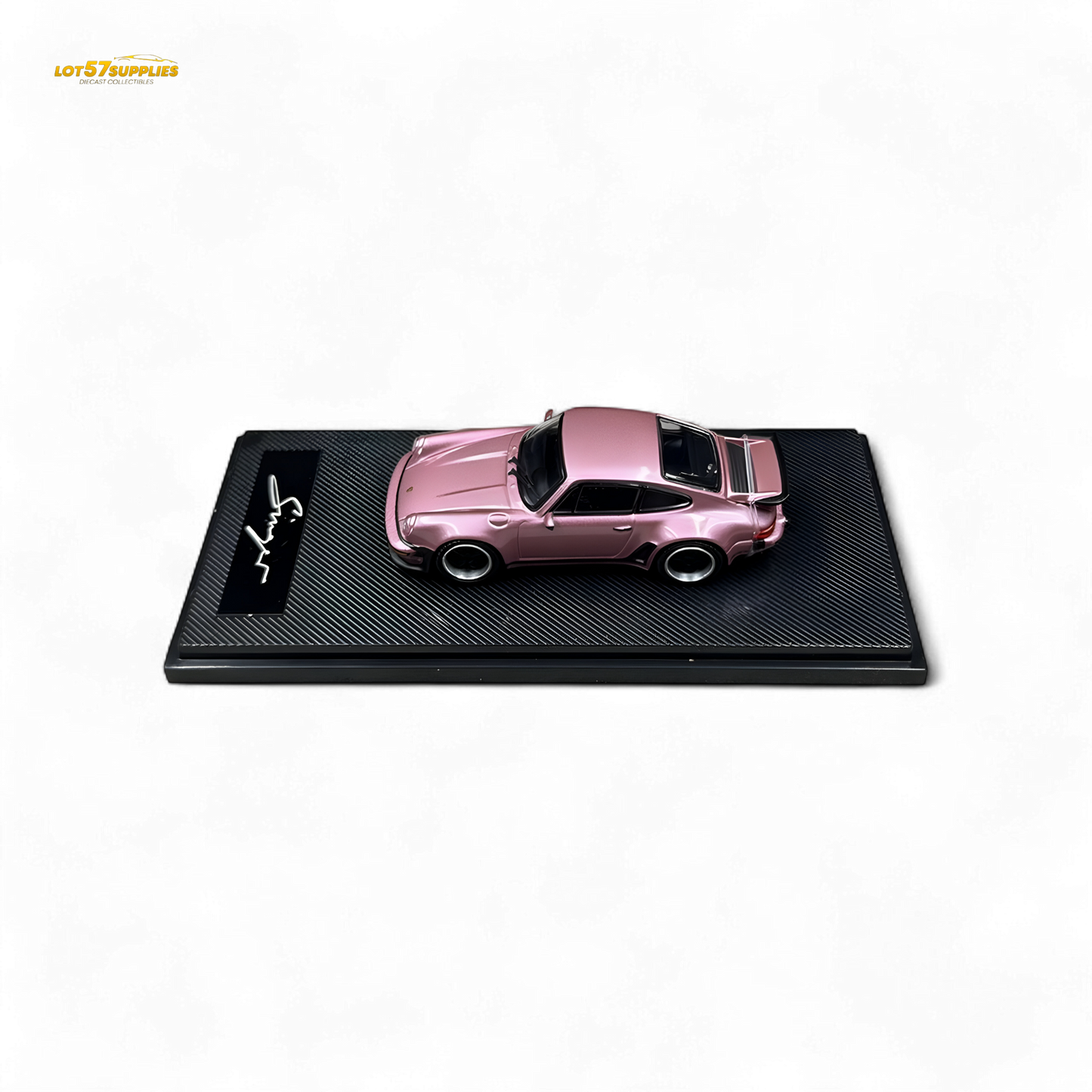 Pink Porsche 930 Singer diecast model in 1:64 scale, HobbyFans Porsche collectible with detailed exterior and vibrant color.