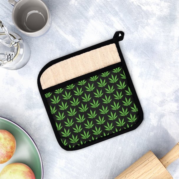Kitchen Stuff - Evergreen Kings