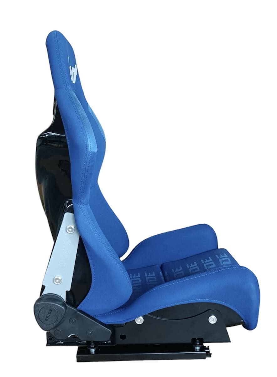 Black and silver racing seat by Speedzone Performance LLC, 1020BL/IL, with side support for enhanced driving stability.