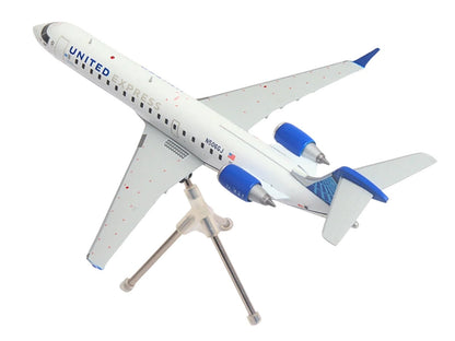 Bombardier CRJ550 Commercial Aircraft "United Express" (N506GJ) White with Blue Tail "Gemini 200" Series 1/200 Diecast Model Airplane by GeminiJets