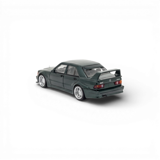Seeker Mercedes-Benz 190E 2.5-16 Evolution British Green 1:64 - Evergreen Kings