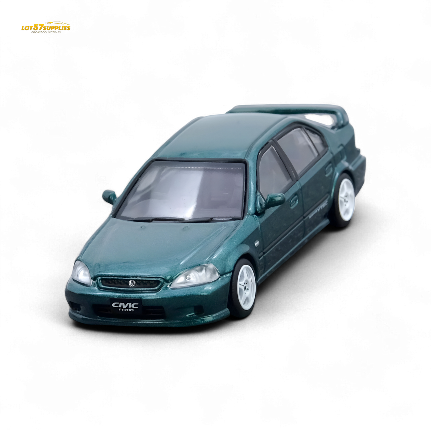 Green 1:64 scale Inno64 Honda Civic Ferio Si EK diecast model car, detailed exterior, showcasing authentic Honda design.