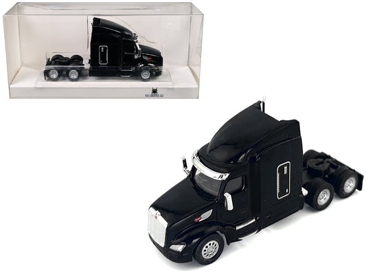 Peterbilt 579 Sleeper Cab Black 1/87 (HO) Plastic Model Car by HO Logistics