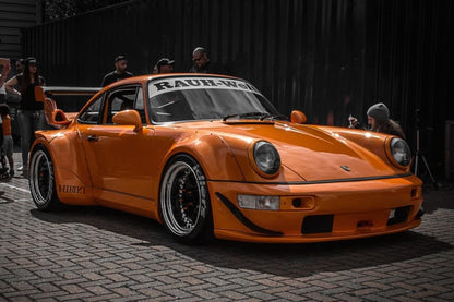 Fast Speed Porsche 964 RWB Widebody Orange 1:64 - Evergreen Kings