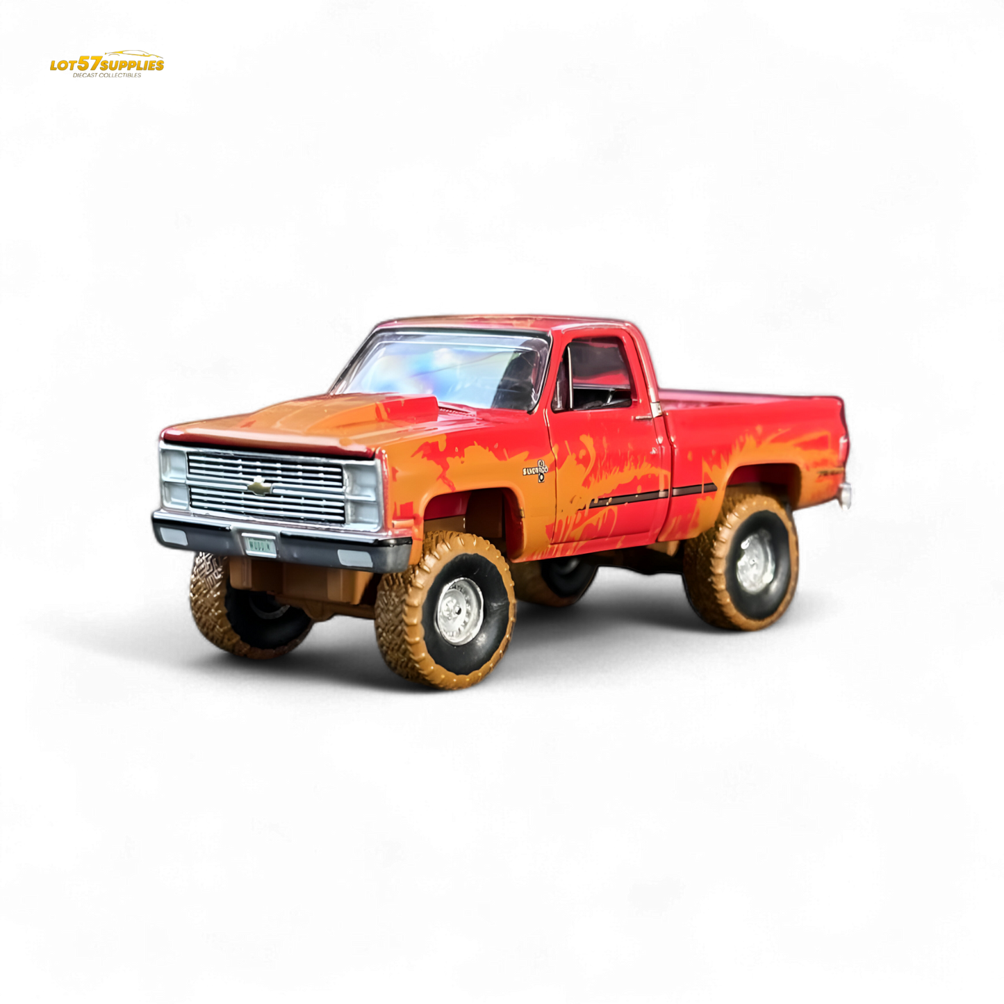 Auto World 1983 Chevrolet Silverado K10 4x4 Muddy Lifted 1:64 - Evergreen Kings