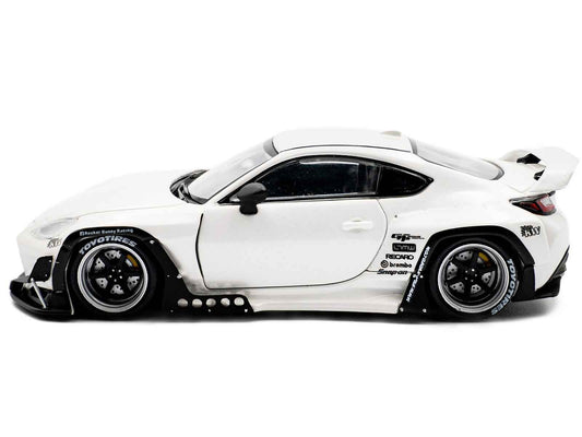 2022 Toyota Pandem GR86 White Metallic 1/43 Diecast Model Car by Solido