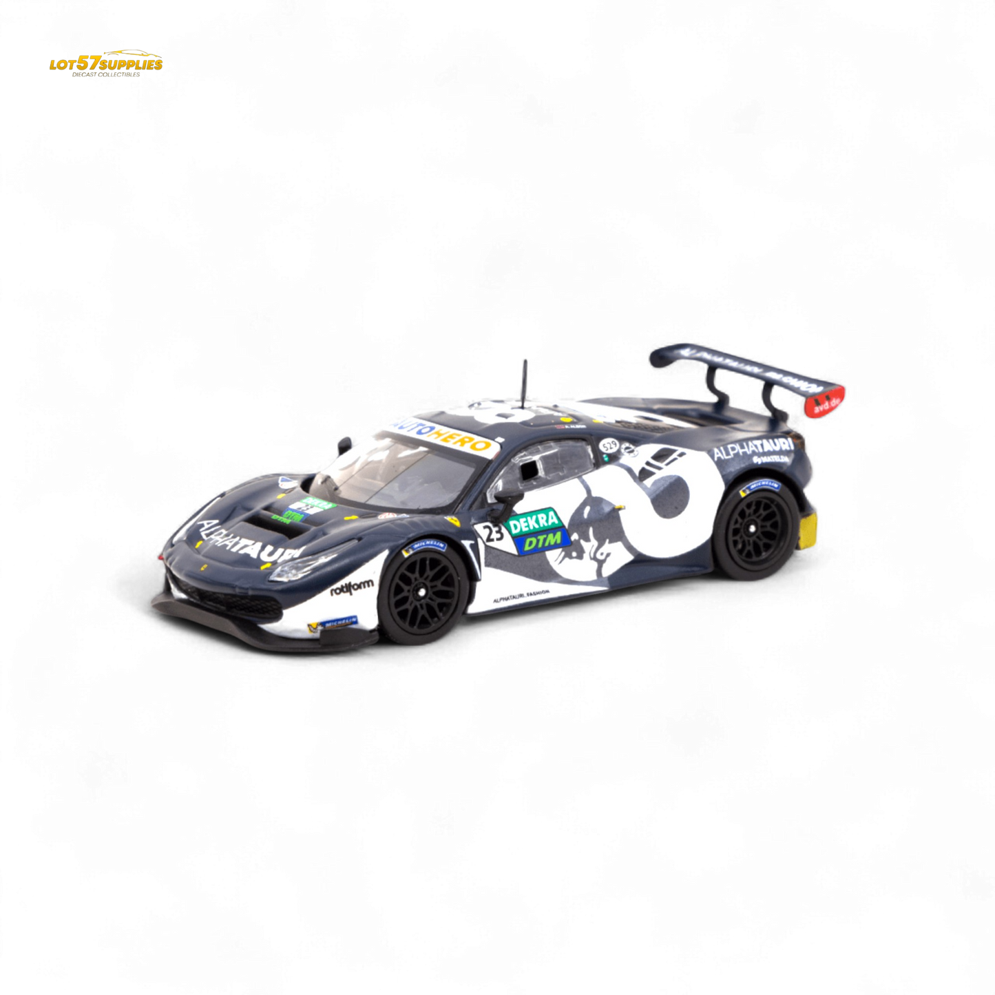 Tarmac Works Ferrari 488 GT3 DTM Alex Albon 1:64 - Evergreen Kings