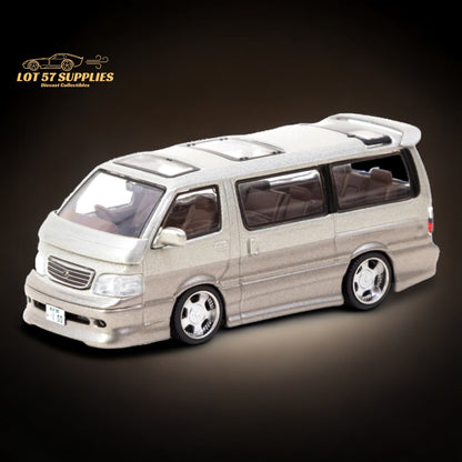 Tarmac Works Toyota Hiace Wagon Custom 1:64 - Evergreen Kings