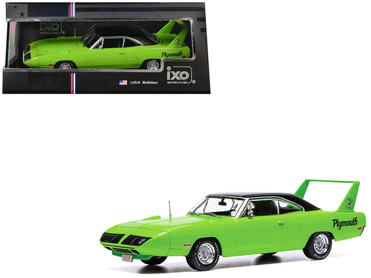 1970 Plymouth Road Runner Superbird Green with Black Vinyl Top 1/43 Diecast Model by IXO Models