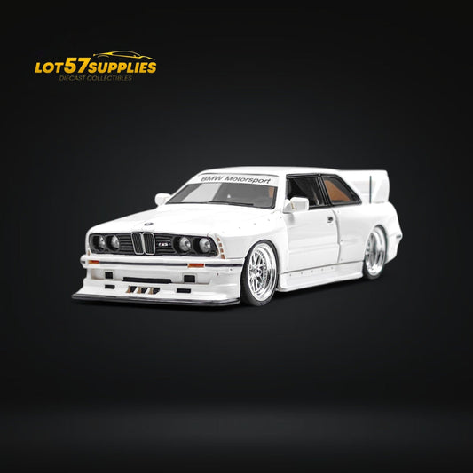 NA BMW E30 Wide-Body White 1:64 - Evergreen Kings