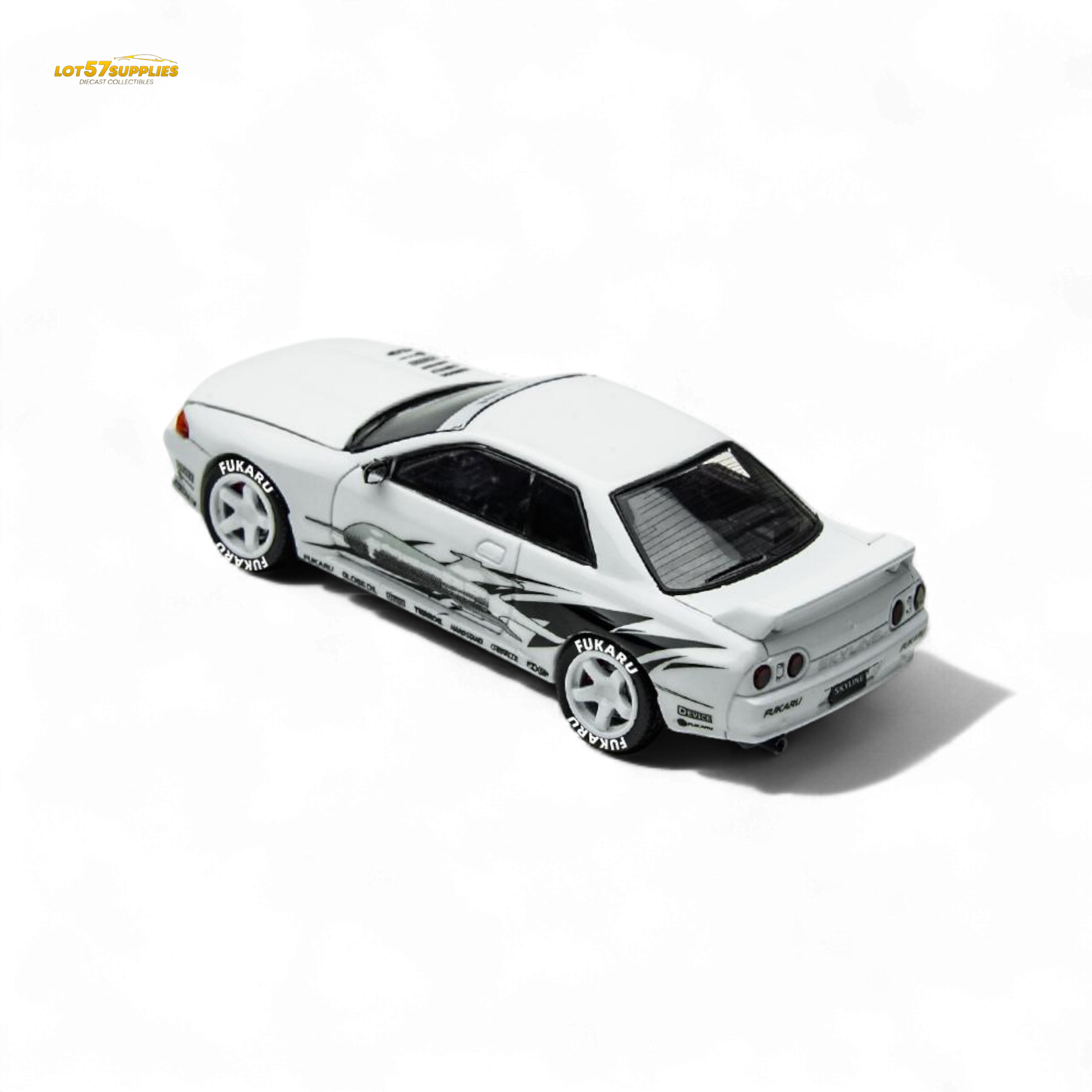 White Nissan Skyline GT-R R32 diecast model car, 1:64 scale, Lot57Supplies Los Santos Drift series, detailed miniature vehicle.