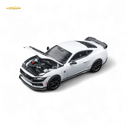 DCM Mustang Dark Horse - Crystal White - Black Wheels 1:64 - Evergreen Kings