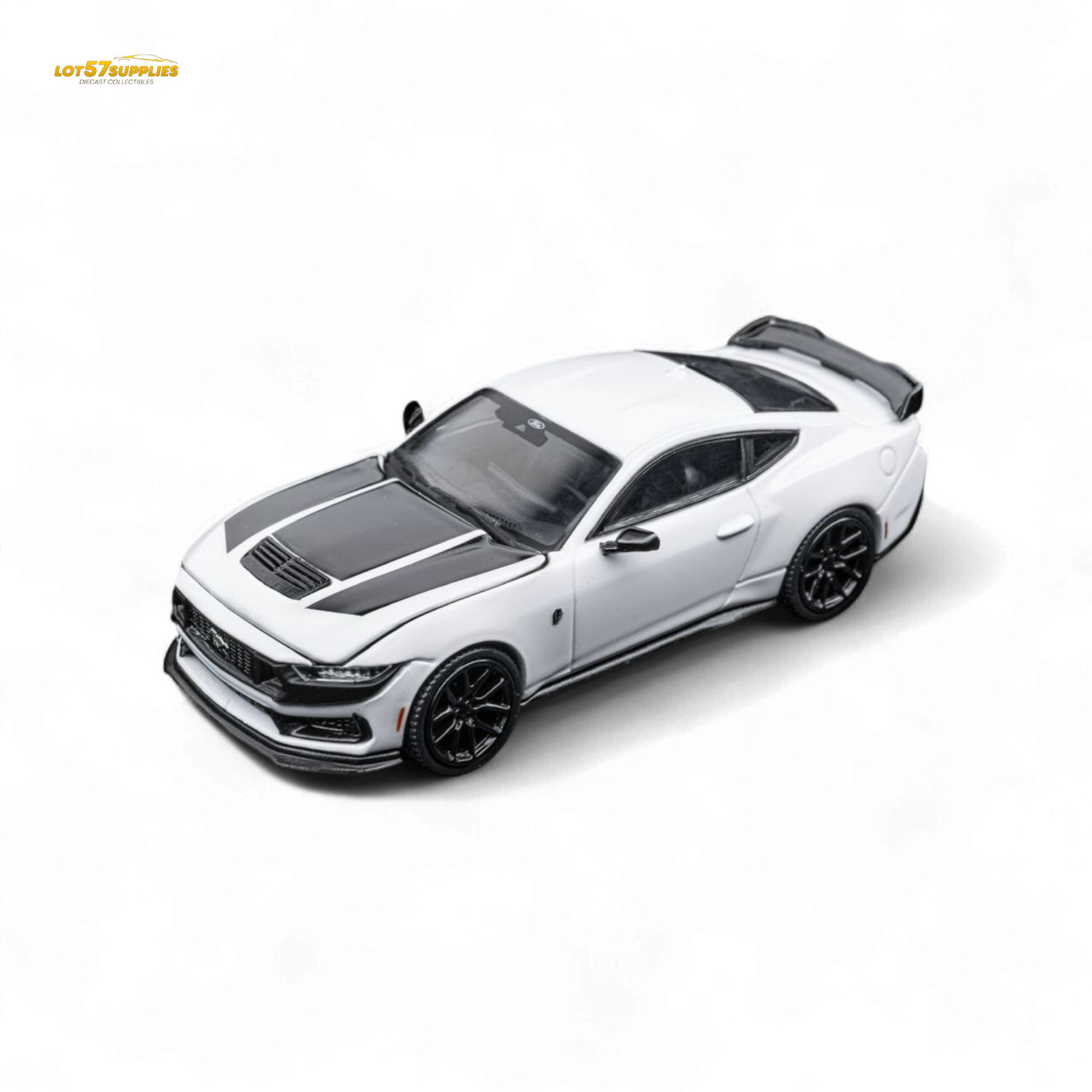 DCM Mustang Dark Horse - Crystal White - Black Wheels 1:64 - Evergreen Kings