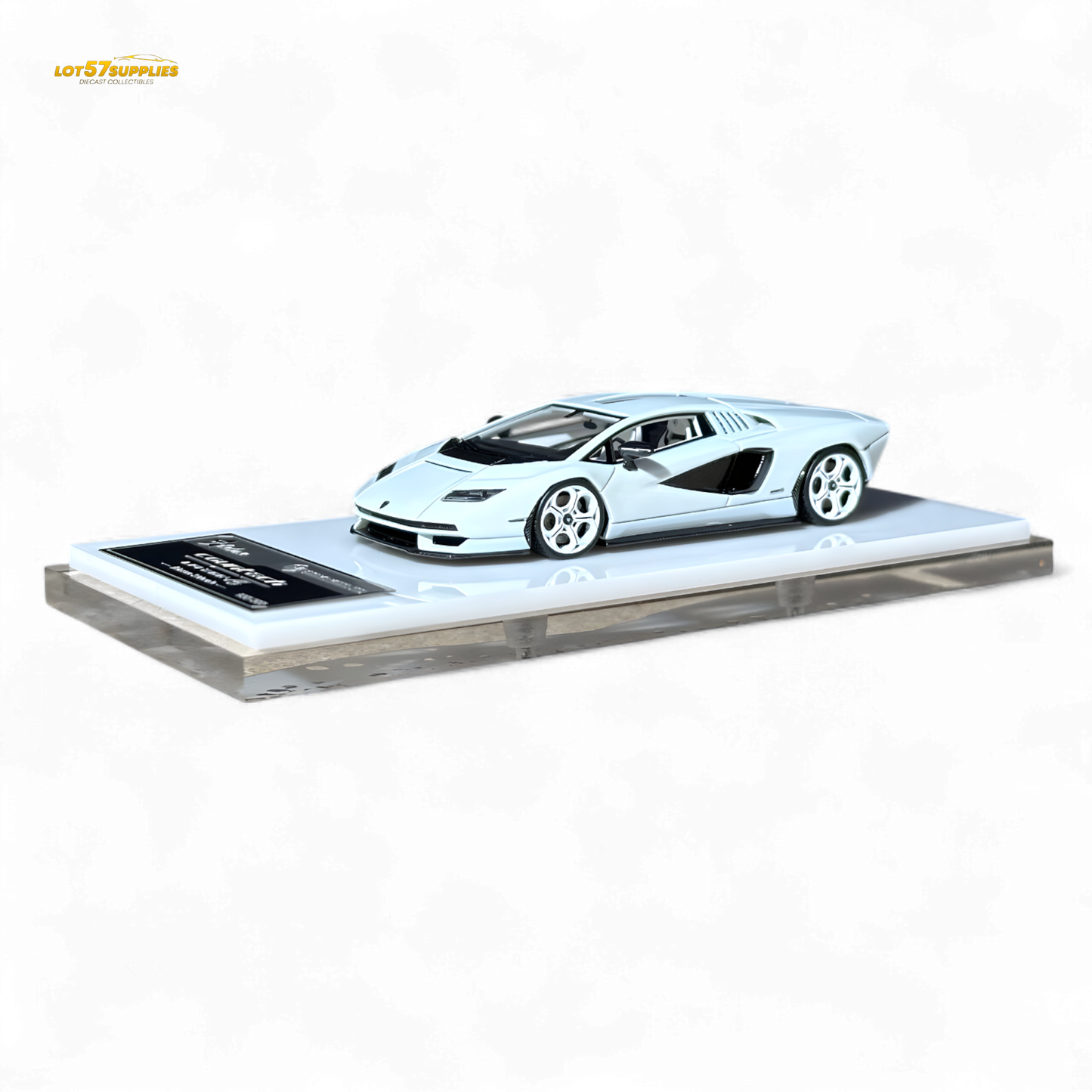 Fuelme Model Lamborghini Countach LPI 800-4 Bianco Siderale 1:64 - Evergreen Kings