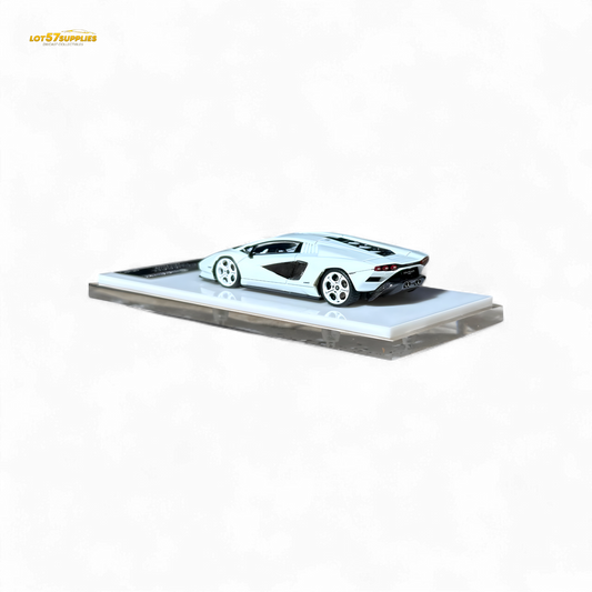 Fuelme Model Lamborghini Countach LPI 800-4 Bianco Siderale 1:64 - Evergreen Kings