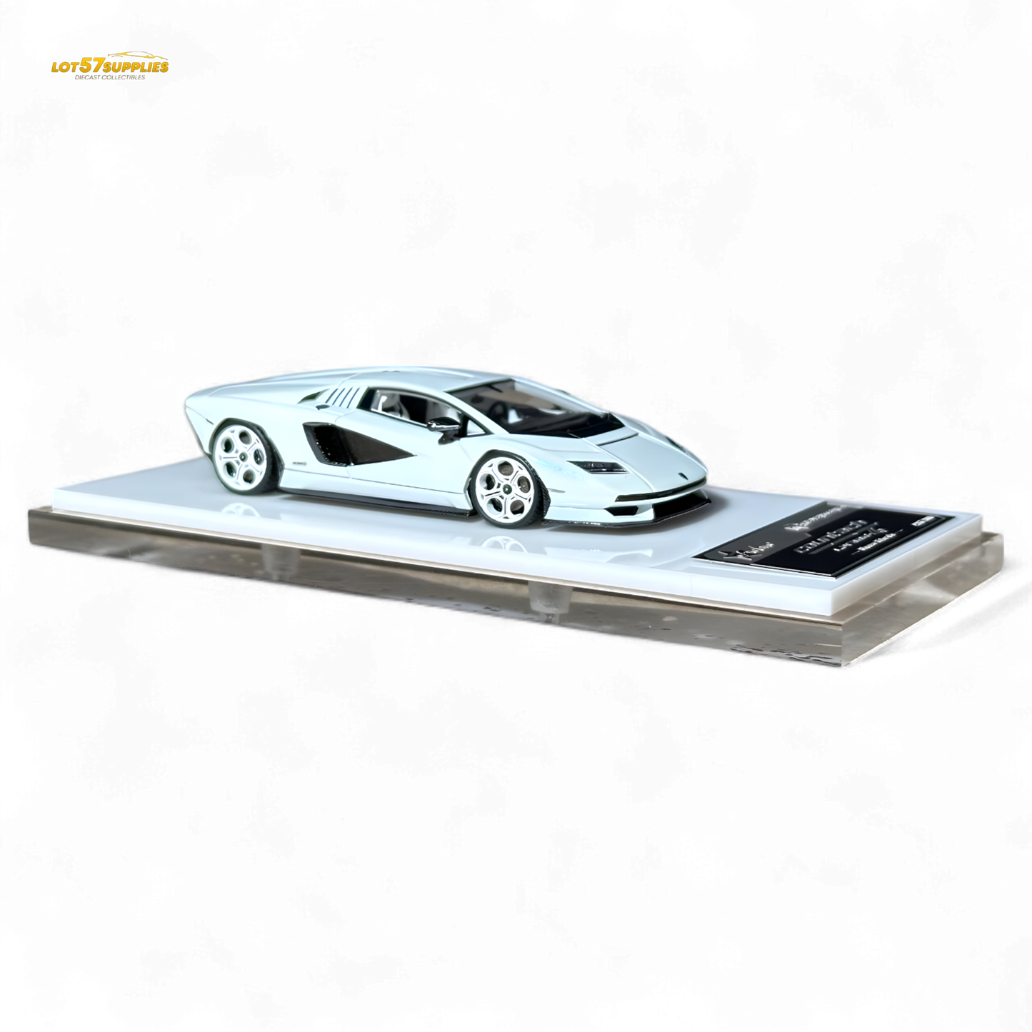 Fuelme Model Lamborghini Countach LPI 800-4 Bianco Siderale 1:64 - Evergreen Kings