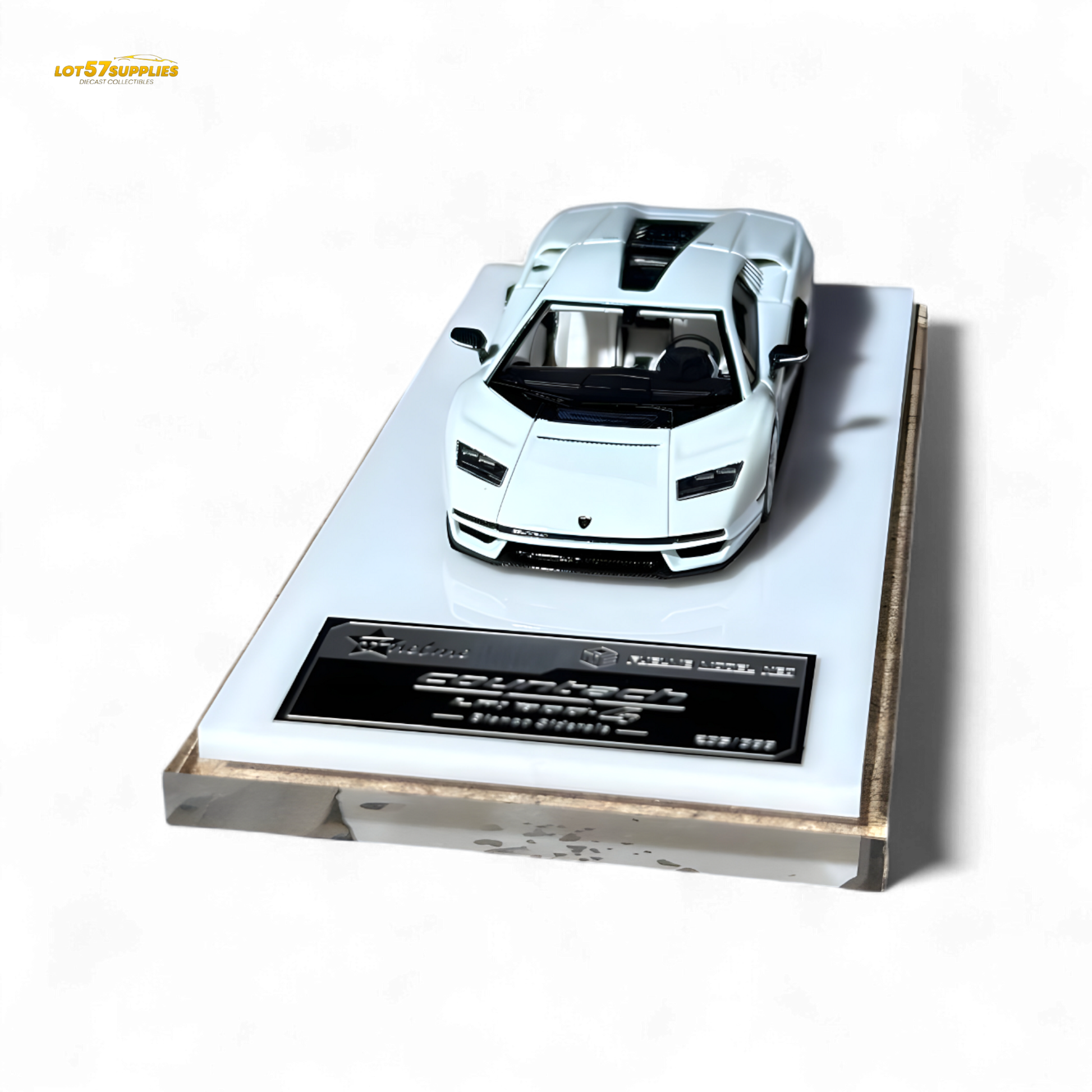 Fuelme Model Lamborghini Countach LPI 800-4 Bianco Siderale 1:64 - Evergreen Kings