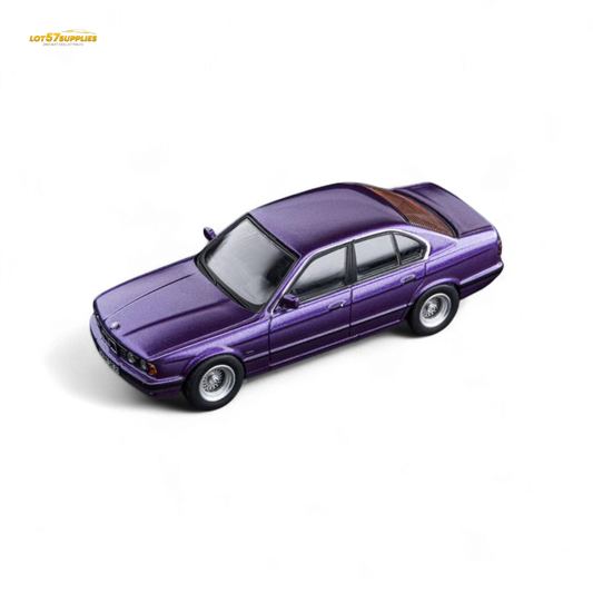 (Pre-Order) DCM BMW E34 5-Series Sedan Daytona Roland Purple 1:64 - Evergreen Kings