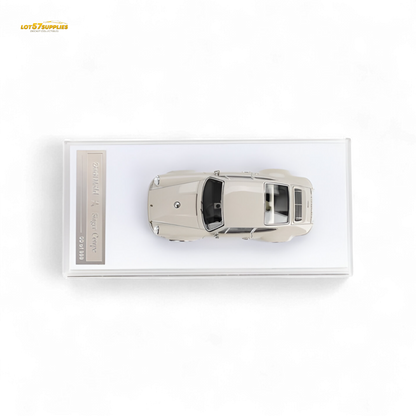 Creamy apricot Zincit Model Singer Coupe Porsche diecast car, 1:64 scale, detailed miniature collectible.