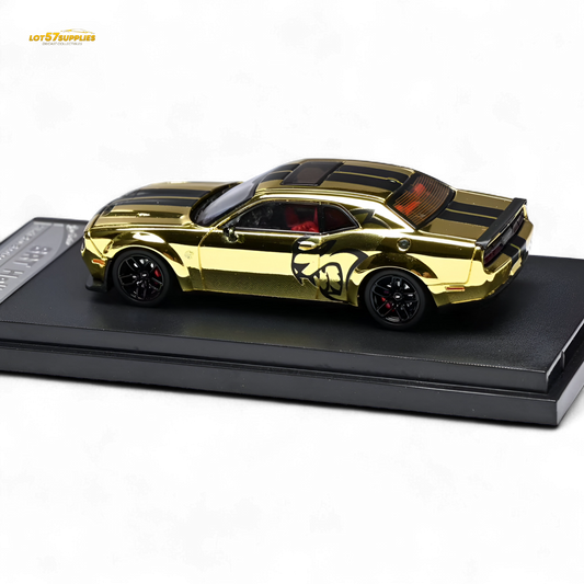 (Pre-Order) Stance Hunters Dodge Challenger SRT Hellcat Gold 1:64 - Evergreen Kings