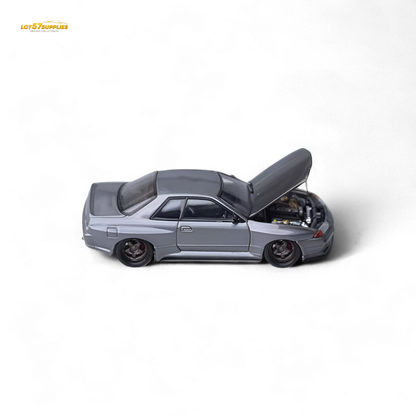 Focal Horizon Skyline GT-R R32 Grey Garage Active 1:64 - Evergreen Kings