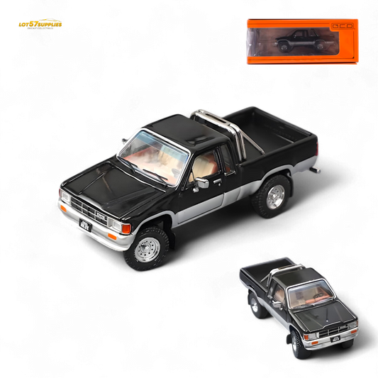 GCD Toyota Hilux SR5 Black Silver 1:64 - Evergreen Kings