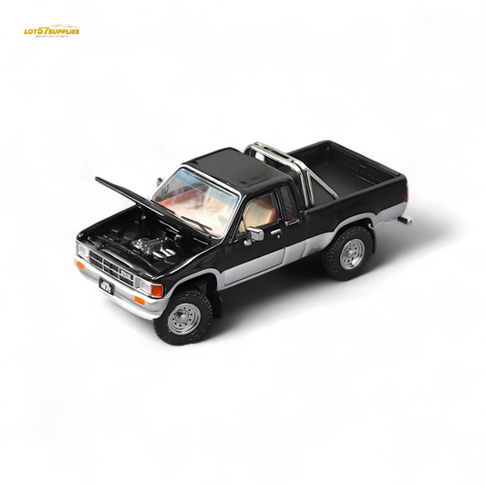 GCD Toyota Hilux SR5 Black Silver 1:64 - Evergreen Kings