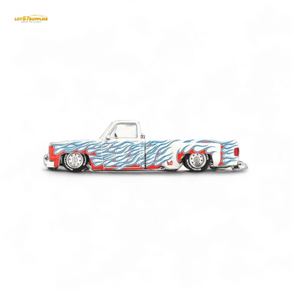 Mini GT x Kaido House Chevrolet Silverado Dually On Fire V2 1:64 - Evergreen Kings