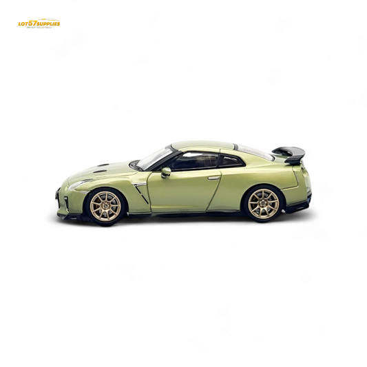 Inno64 Nissan Skyline GT-R R35 Millenium Jade 1:64 - Evergreen Kings