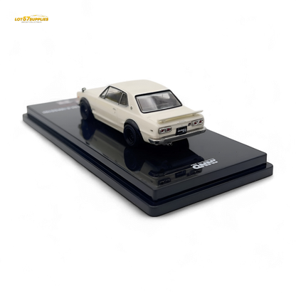 Inno64 Nissan Skyline 2000 GT-R KPGC10 White 1:64 - Evergreen Kings