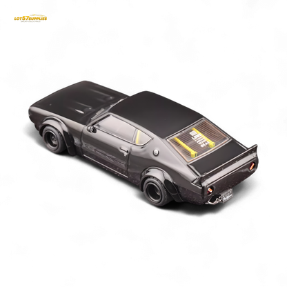 Black Inno64 Nissan Skyline 2000 GT-R KPGC110 Kenmeri diecast model car, detailed 1:64 scale collectible vehicle.